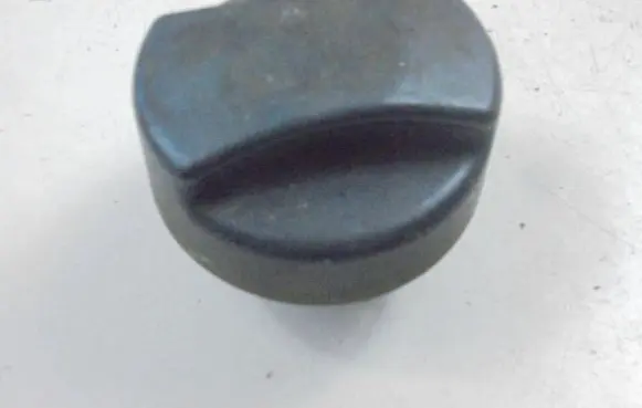 Opel Tigra A Fuel tank cap