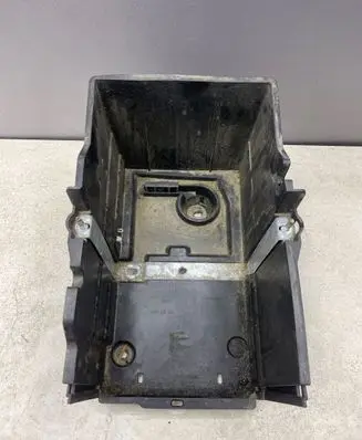Battery box tray