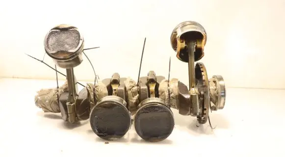 Renault Laguna III Crankshaft 