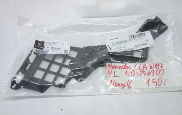 Mercedes-Benz CLA C117 X117 W117 Front bumper mounting bracket A1178856300