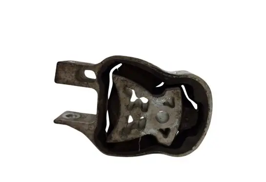 Engine mount bracket