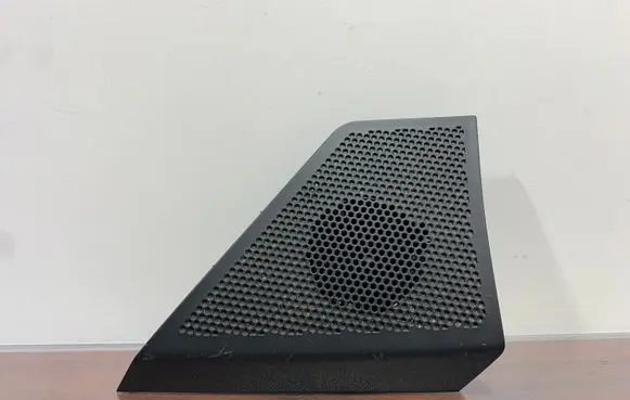 Alfa Romeo Stelvio Panel speaker 90220027004A