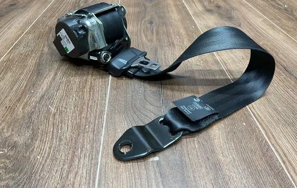 Jaguar F-Type Front seatbelt JX53611B08BB JX53611B08 JX53611B08PVJ