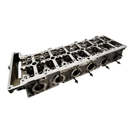 BMW 3 F30 F35 F31 Engine head 11127812927 7812927