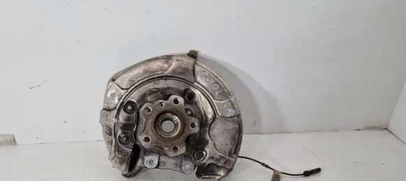 BMW 5 G30 G31 Rear wheel hub 6866337 6869788 686978803