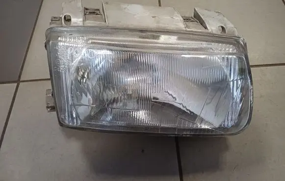 Volkswagen Polo III 6N 6N2 6NF Headlight/headlamp