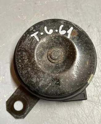 Toyota RAV 4 (XA20) Horn signal 8651042040 027900 12V3A113AB