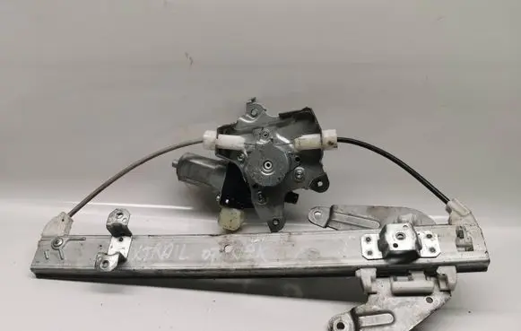 Nissan X-Trail T30 Rear door window regulator with motor