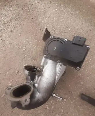 Renault Laguna III Throttle valve 8200828992