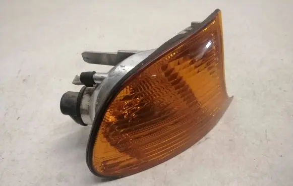 BMW 3 E46 Front indicator light 0311329002 1315106155