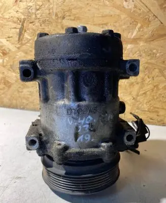 Volvo S40, V40 Air conditioning (A/C) compressor (pump) 8200040681 SD7H15 3126005334