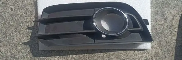 Audi A1 Front fog light trim/grill 8X0807681A