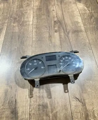Renault Master II Speedometer (instrument cluster) P8200467952