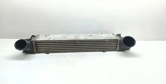 BMW X1 E84 Intercooler radiator 7798788 7379167