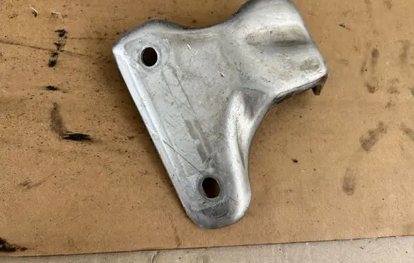 Mercedes-Benz Sprinter W907 W910 Muffler mount bracket/holder A9104921200