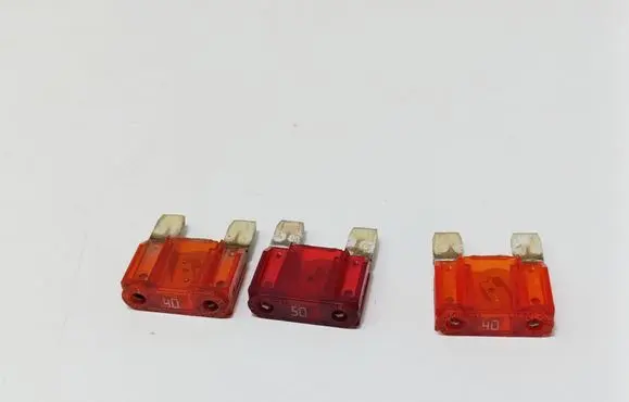 BMW 5 E39 Fuse 