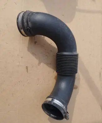 Renault Trafic III (X82) Air intake hose/pipe 1105223S