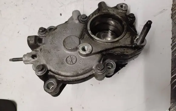 Peugeot Boxer Vacuum pump 9810737980 6574110