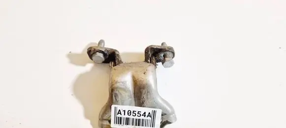 Volvo S40, V40 Rear door lower hinge