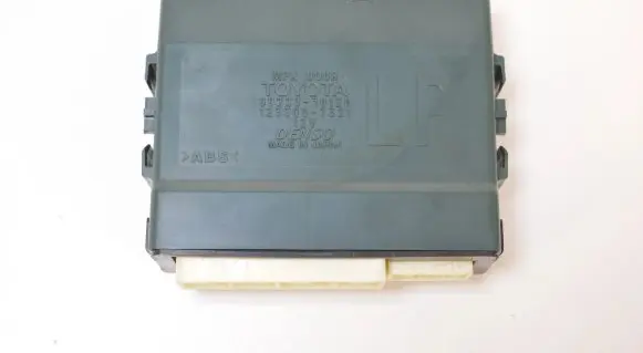 Lexus GS 250 350 300H 450H Door control unit/module 8922330120 1233007321