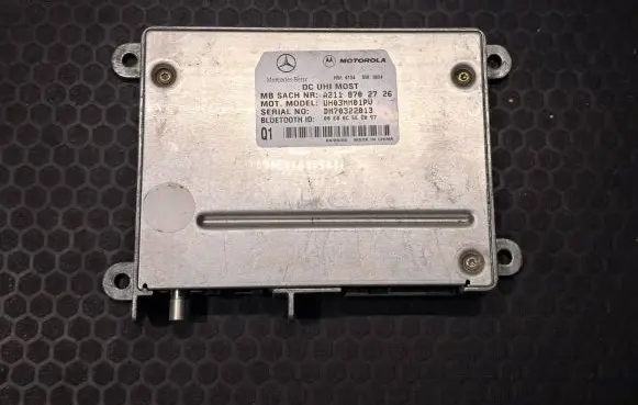 Mercedes-Benz E W211 Bluetooth control unit module A2118702726