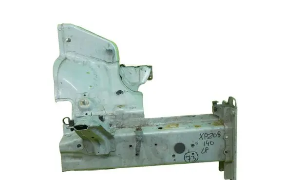 Hyundai i40 Front side member PRZOD