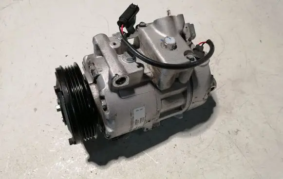 BMW 5 E60 E61 Air conditioning (A/C) compressor (pump) 89116 564953