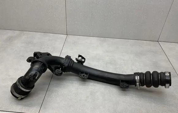 Peugeot 2008 II Intercooler hose/pipe 9817416680