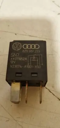Audi A6 S6 C5 4B Other relay PA66GF25