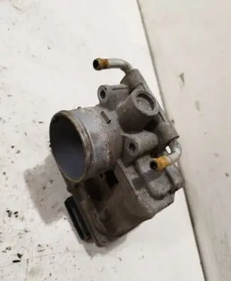 Suzuki Swift II Throttle valve 69L09M20