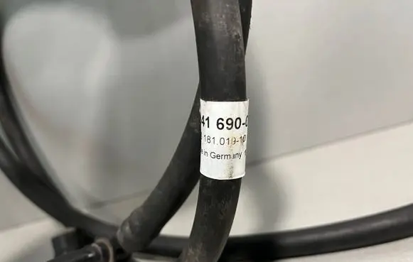 BMW 4 F32 F33 Headlight washer hose/pipe 7241690 9GS181019