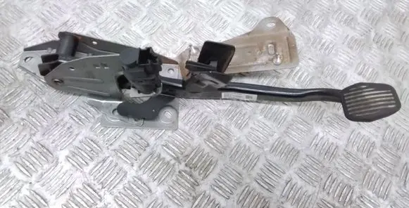 Volvo C30 Brake pedal 4N512467CF