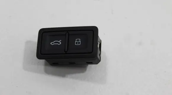 Audi Q7 4M Tailgate opening switch 272KM