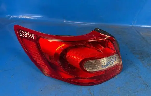 Suzuki Kizashi Boot/trunk interior light 3567057L00