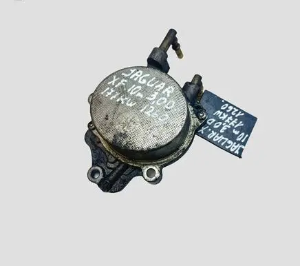 Jaguar XF X250 Vacuum pump 9X2Q2A451BD 09T3370174 701787070