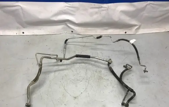 Opel Insignia A Air conditioning (A/C) pipe/hose