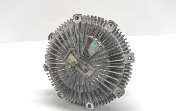 Mitsubishi Pajero Viscous fan clutch 