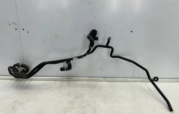 Mercedes-Benz E W210 Engine coolant pipe/hose 2105000872