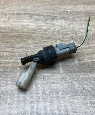 Renault Safrane Sensor 7700812408 WITHPLUG