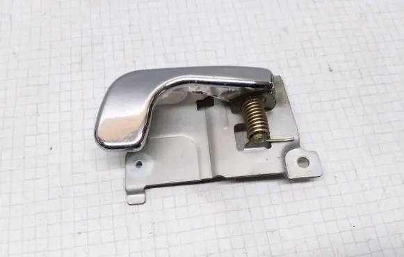 Mitsubishi Galant Front door interior handle