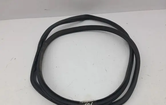 KIA Stonic Rear door rubber seal (on body) 