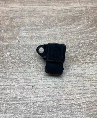 BMW 5 E39 Air pressure sensor 2246977