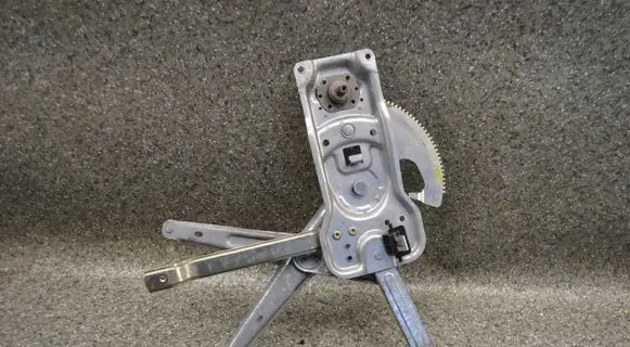 BMW 5 E34 Rear door manual window regulator 51341944