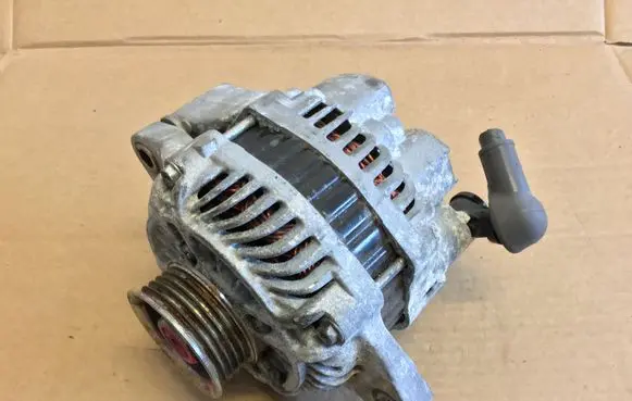 Suzuki Swift II Generator/alternator 3140085L02 3140085L0285L0 A5TG2591ZE