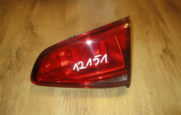 Volkswagen Golf VII Tailgate rear/tail lights 5G0945094AC