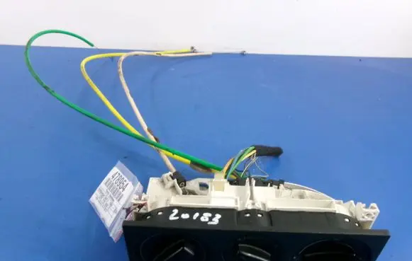Volkswagen Golf IV Climate control unit 1J0820045F