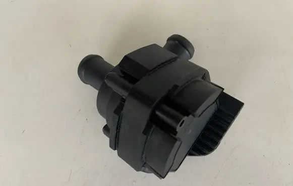 Audi A6 S6 C7 4G Electric auxiliary coolant/water pump 059121012A 4G0133567B