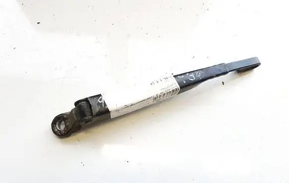 Ford C-MAX I Rear wiper blade arm 3m5117526ab