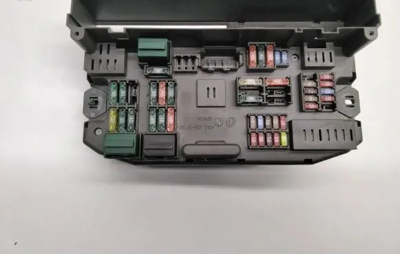 BMW X5 E70 Fuse module 61146931689 6931689