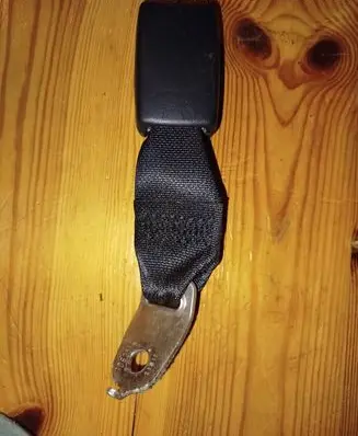 Mazda 3 II Front seatbelt buckle 110917AD